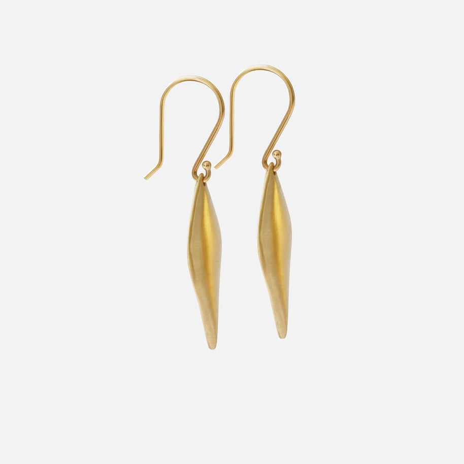 Embrace the beauty of nature with our stunning leaf earrings. With their versatile design, these lightweight and comfortable accessories are perfect for any occasion.  Drop Style Earrings 14k Yellow Gold Satin Finish Each earring measures 24.40mm height by 9.82mm wide Sold as a pair